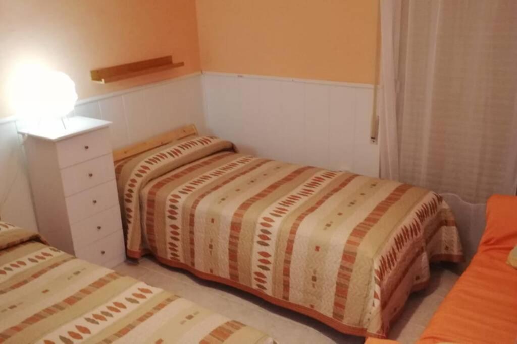 Вілла La Casita De Noe Con Vista Al Pantano De San Juan Сан-Мартін-де-Вальдейґлесьяс Екстер'єр фото